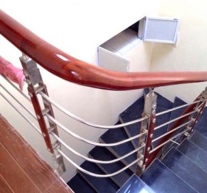 Cầu thang inox 02