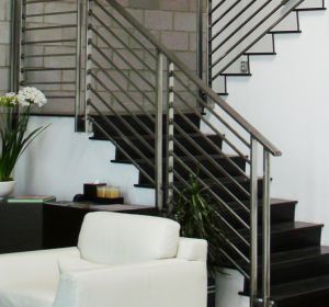Cầu thang sắt 06