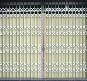 Cửa xếp sắt 02
