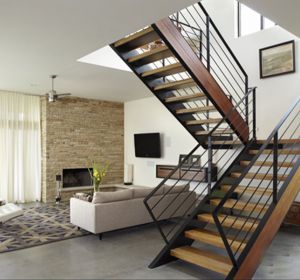 Cầu thang sắt 08